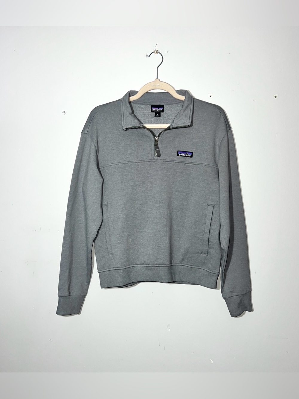 Patagonia Ahnya Organic Cotton Quarter Zip Sweatshirt Heather Gray Size S